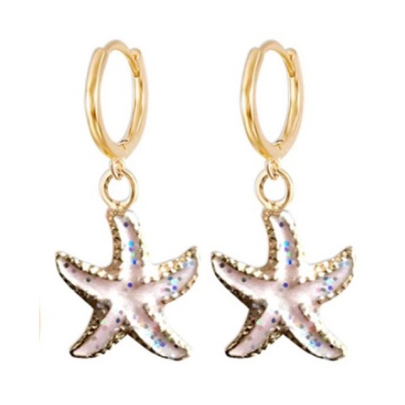 Jewelry - 🛑SOLD🛑 Light pink starfish earrings